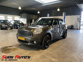 skadebil auto Mini Countryman 1.6 Cooper Chili 2012/3