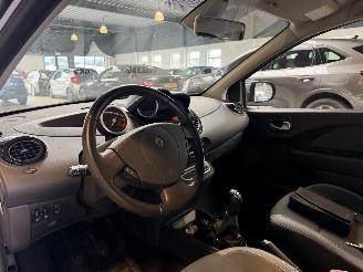 Renault Twingo 1.5 dCi Dynamique picture 13