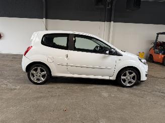 Renault Twingo 1.5 dCi Dynamique picture 6