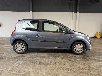 Renault Twingo 1.2-16V Dynamique picture 7