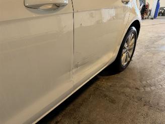 Volkswagen Golf 1.2 TSI Trendline picture 9