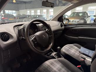 Peugeot 108 1.0 e-VTi Active TOP! picture 17