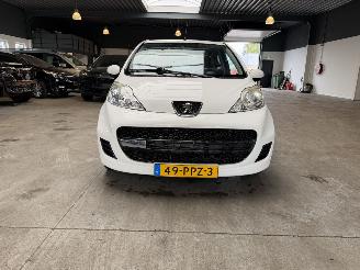 Avarii autoturisme Peugeot 107 1.0-12V Millesim 200 2011/3