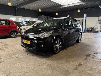 skadebil auto Citroën C3 1.2 PureTech Feel NAP! 2016/2