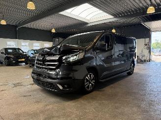 Vaurioauto  passenger cars Renault Trafic 2.0 L2H1 Extra DC 36.000 NAP! 2024/4