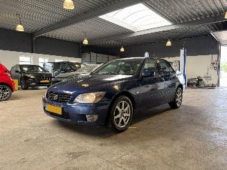 skadebil auto Lexus IS IS 200 Automaat 2005/3