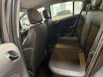 Opel Corsa 1.2-16V Cosmo picture 14
