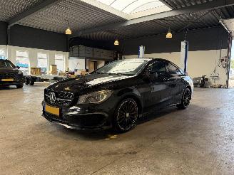 Unfallwagen Mercedes Cla-klasse 250 4MATIC AMG Prestige 2014/5