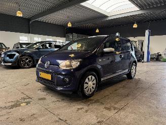 Unfallwagen Volkswagen Up! 1.0 High Up! 99.000 KM! 2015/11