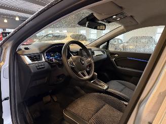 Renault Captur 1.6 E-Tech Plug-in Hybrid 160 Techno picture 14