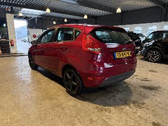 Ford Fiesta 1.4 Automaat! picture 3