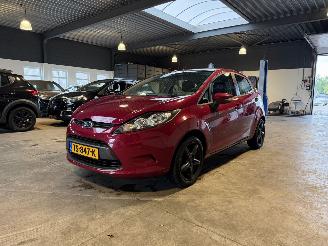 Ford Fiesta 1.4 Automaat! picture 1