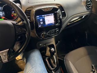 Renault Captur 1.2 TCe 120 EDC picture 23