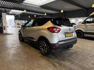 Renault Captur 1.2 TCe 120 EDC picture 3
