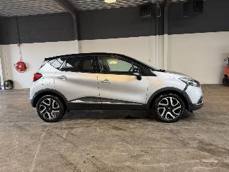 Renault Captur 1.2 TCe 120 EDC picture 6