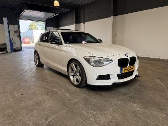 BMW 1-serie 116i picture 7