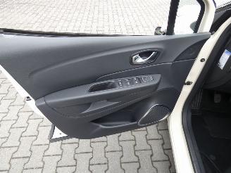 Renault Captur 0.9 TCe Intens picture 9