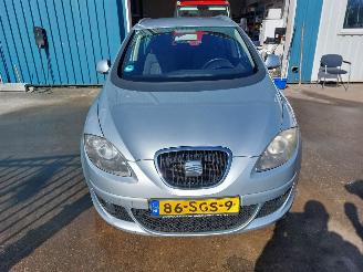 Seat Altea xl Altea XL (5P5) MPV 1.2 TSI (CBZB picture 2