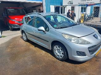 Peugeot 207 207 SW (WE/WU) Combi 1.6 HDi 16V picture 3