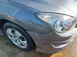 Hyundai I-30 i30 (FD) Hatchback 1.4 CVVT 16V picture 14