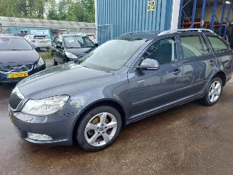 Auto incidentate Skoda Octavia Octavia Combi (1Z5) Combi 5-drs 1.2 TSI 2012/5