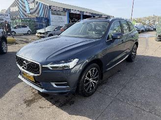 Unfallwagen Volvo Xc-60 2.0 T8 223KW Twin Engine AWD Inscription HUD Pano Clima Navi 2020/9