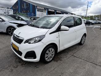 uszkodzony samochody osobowe Peugeot 108 1.0 E-VTI 53KW Airco Led Active 5-Drs NAP 2021/9