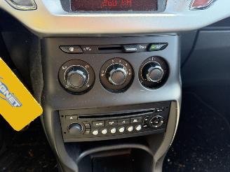 Citroën C3 1.4 54KW Airco 5-Deurs Dynamique NAP picture 9