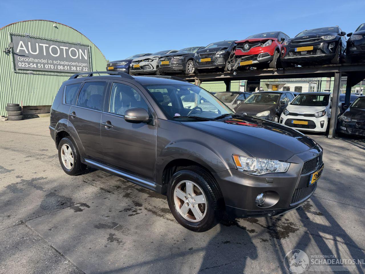Mitsubishi Outlander 2.0 108KW Autom. Clima Navi Edition One NAP