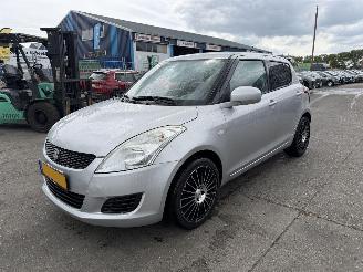 Schadeauto Suzuki Swift 1.2 69KW Airco Comfort 5-Drs 2011/11