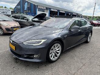 uszkodzony samochody osobowe Tesla Model S 90D 310KW Pano Clima Navi Base Camera 2017/1