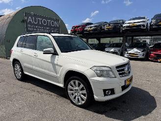 Vaurioauto  passenger cars Mercedes Glk-klasse 350 V6 200KW Autom. 4-Matic Clima Navi First Edition 2012/2