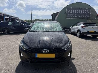 Hyundai I-20 1.0 T-GDI Autom. 74KW Clima Navi Camera Comfort Smart NAP picture 2