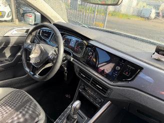 Volkswagen Polo 1.0 TSI 70kW Pano picture 10