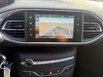 Peugeot 308 1.6 Bluehdi 88KW Pano Clima Navi Executive Bleu Lease 5-Drs NAP picture 13