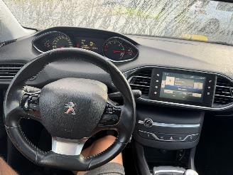 Peugeot 308 1.6 Bluehdi 88KW Pano Clima Navi Executive Bleu Lease 5-Drs NAP picture 9