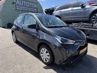 škoda osobní automobily Toyota Aygo 1.0 VVT-I 53KW X-fun Airco Led 5-Drs NAP 2020/9