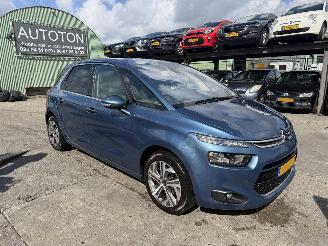 Damaged car Citroën C4-picasso 1.2 96KW Clima Navi Led Pano Keyless Intensive NAP 2016/10