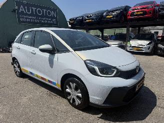 Vaurioauto  passenger cars Honda Jazz 1.5 e:HEV Autom. Elegance Clima Navi Camera Led NAP 2025/3