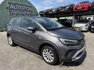 krockskadad bil auto Opel Crossland 1.2 Turbo 96KW Automaat Clima Navi Led 360Camera Elegance 2021/9