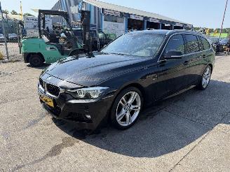 Schadeauto BMW 3-serie 318I 100KW Autom. M Sport Clima Navi Leer Led Navi NAP 2019/6