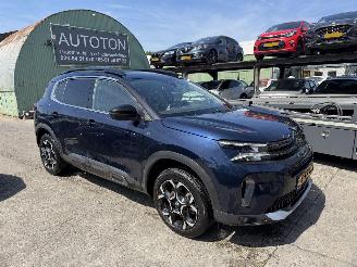 damaged passenger cars Citroën C5 Aircross 1.6 Plug-in Hybrid 225PK Autom Clima Navi Business Plus NAP 2023/2