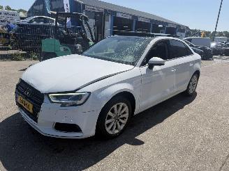 Audi A3 1.5 TFSI 110KW Pano Navi Clima Led Sedan picture 2