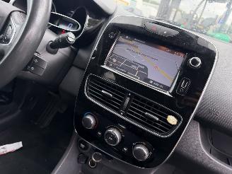 Renault Clio 0.9 TCE 66KW Clima Navi Led Limited NAP picture 9