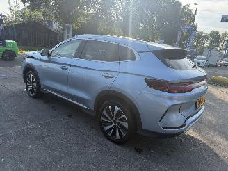 Schadeauto BYD Seal U 87 kWh 160KW Pano HUD Clima Navi Limited Edition 360Camera 2025/9
