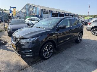 Nissan Qashqai 1.2 85KW Clima Navi Led Pano N-Connecta picture 3