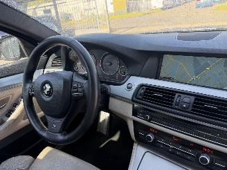 BMW 5-serie 528i 190KW Autom. Clima Navi Leer Xenon Led Executive picture 8