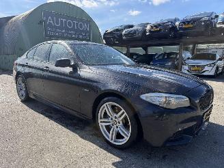 BMW 5-serie 528i 190KW Autom. Clima Navi Leer Xenon Led Executive picture 1