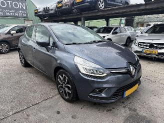 škoda osobní automobily Renault Clio 0.9 TCE 66KW Intens Clima Navi Led 5-Drs NAP 2016/12