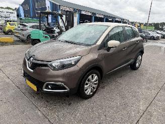 Coche accidentado Renault Captur 0.9 TCE 66KW Navi Airco Led NAP 2014/4